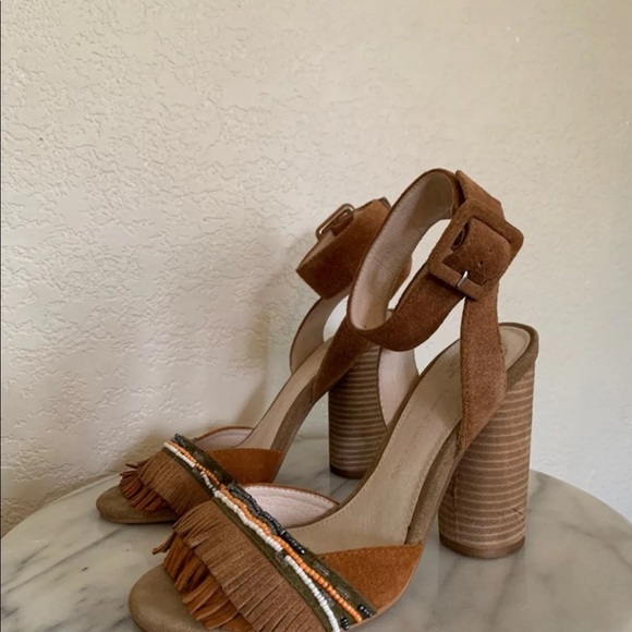 House of Harlow 1960 heels - Picture 2 of 10